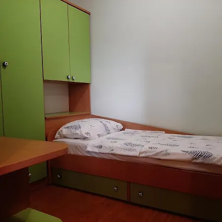 Apartman Sidro *